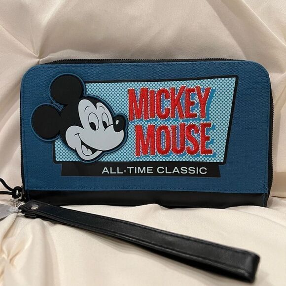 Disney Store X Mickey Mouse ''All-Time Classic'' Wrist Wallet NWT - Picture 1 of 7